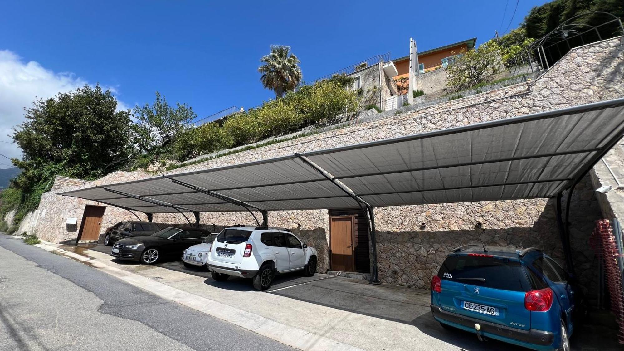 Royal Domain, Bnbrickeys * Menton