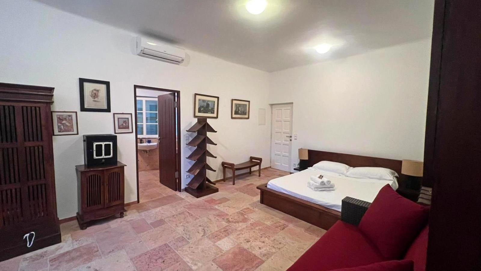Royal Domain, Bnbrickeys * Menton